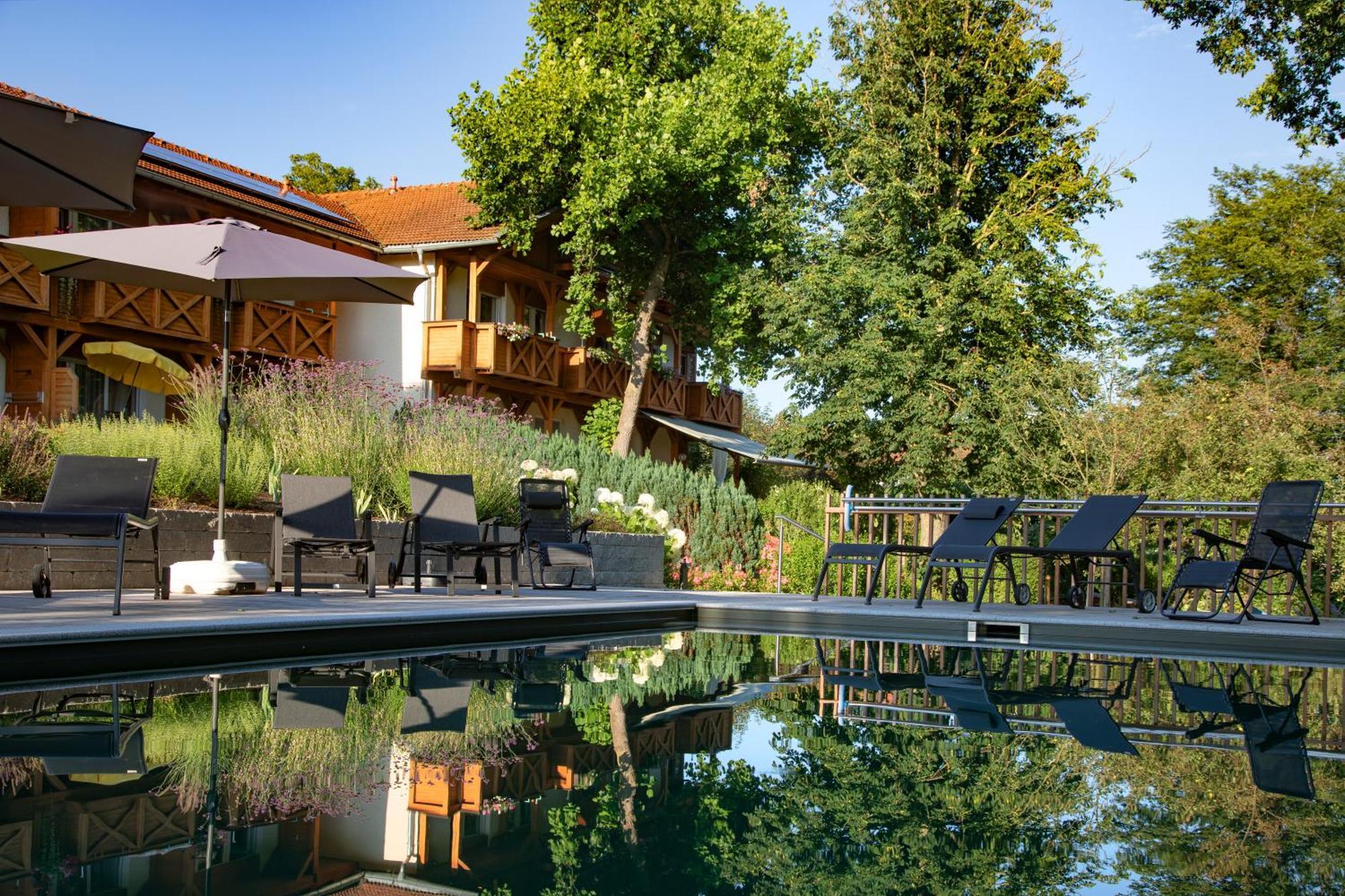 Hotel Quellenhof Bad Birnbach Exterior photo